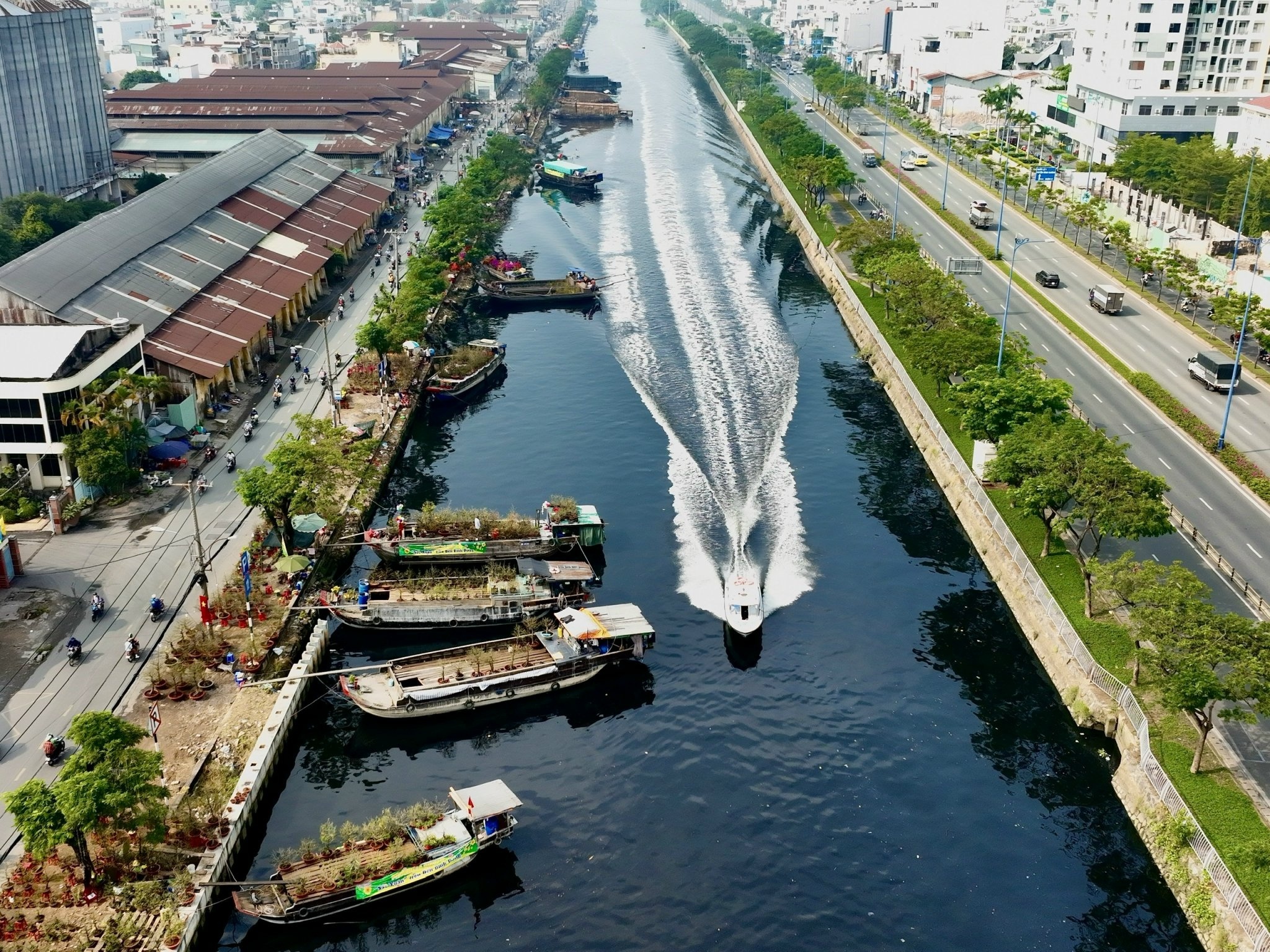 TP.HCM đầu tư mạnh vào hạ tầng, sẵn sàng đón làn sóng du lịch đường thủy - 2