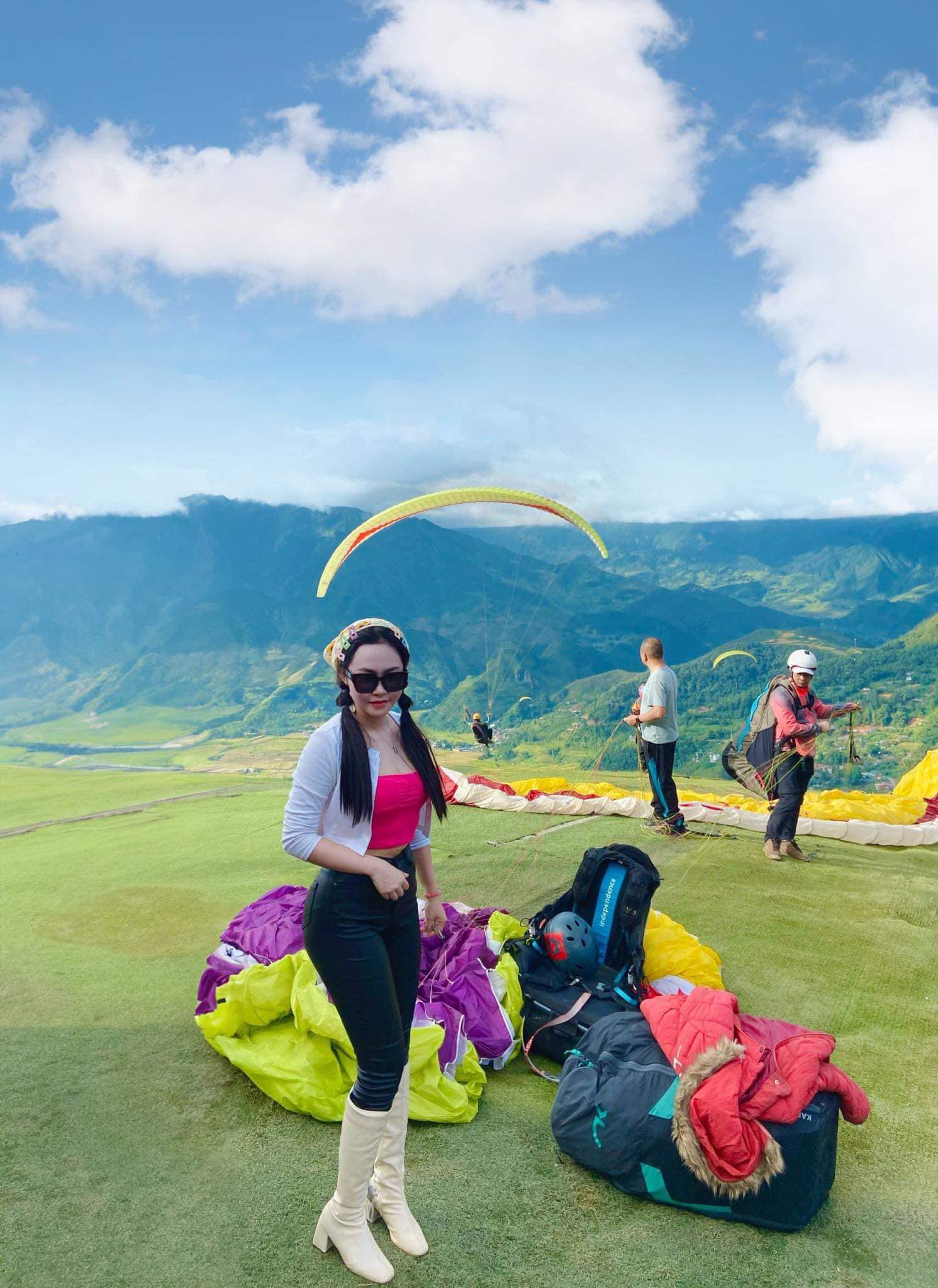 Giới trẻ lên đỉnh Khau Phạ nhảy dù, bay cùng màu cờ Tổ quốc - 6