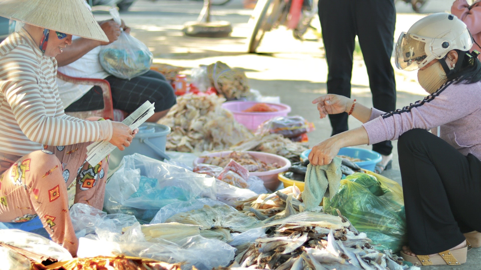 Chợ phiên “Chủ nhật” ở Kiên Giang – Nét đẹp mộc mạc của vùng đất Tây Nam Bộ - 13