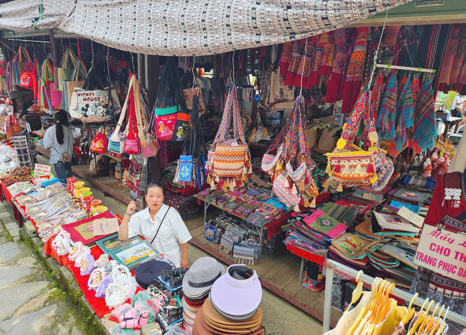 Đến Sapa, du khách đừng quên vào bản Cát Cát - 5