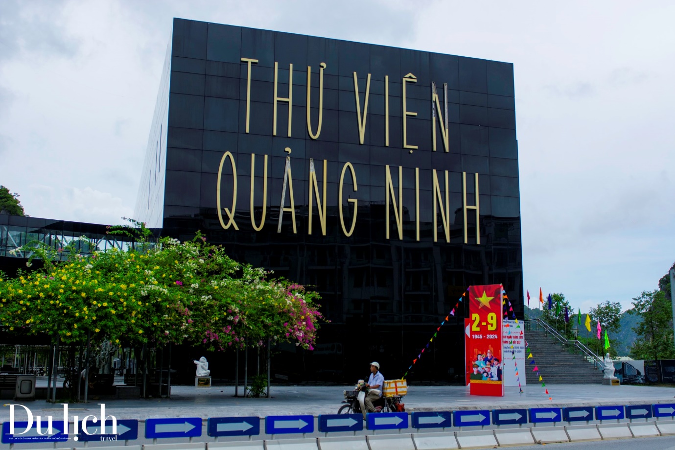 ha long ruc ro sac mau co hoa chao mung quoc khanh 2/9 - 5