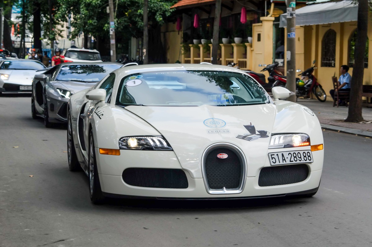 Hành trình ‘lột xác’ của chiếc Bugatti Veyron độc nhất Việt Nam - 8