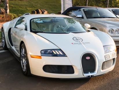 Giải trí - Hành trình ‘lột xác’ của chiếc Bugatti Veyron độc nhất Việt Nam