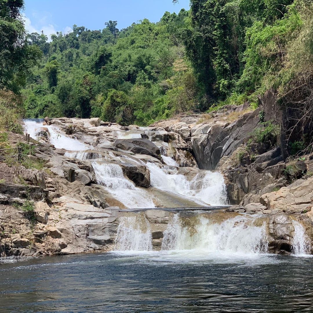 Yang Bay - lạc bước trong đại ngàn thênh thang - 4