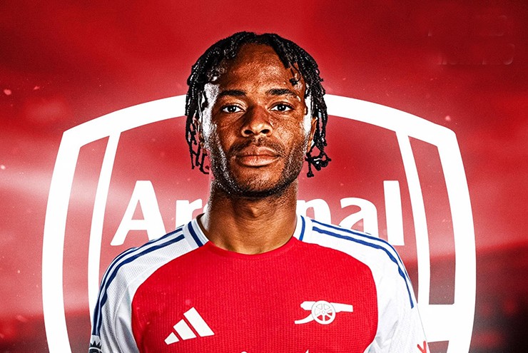 Chính thức: Raheem Sterling đầu quân cho Arsenal từ Chelsea vào giờ chót - 1