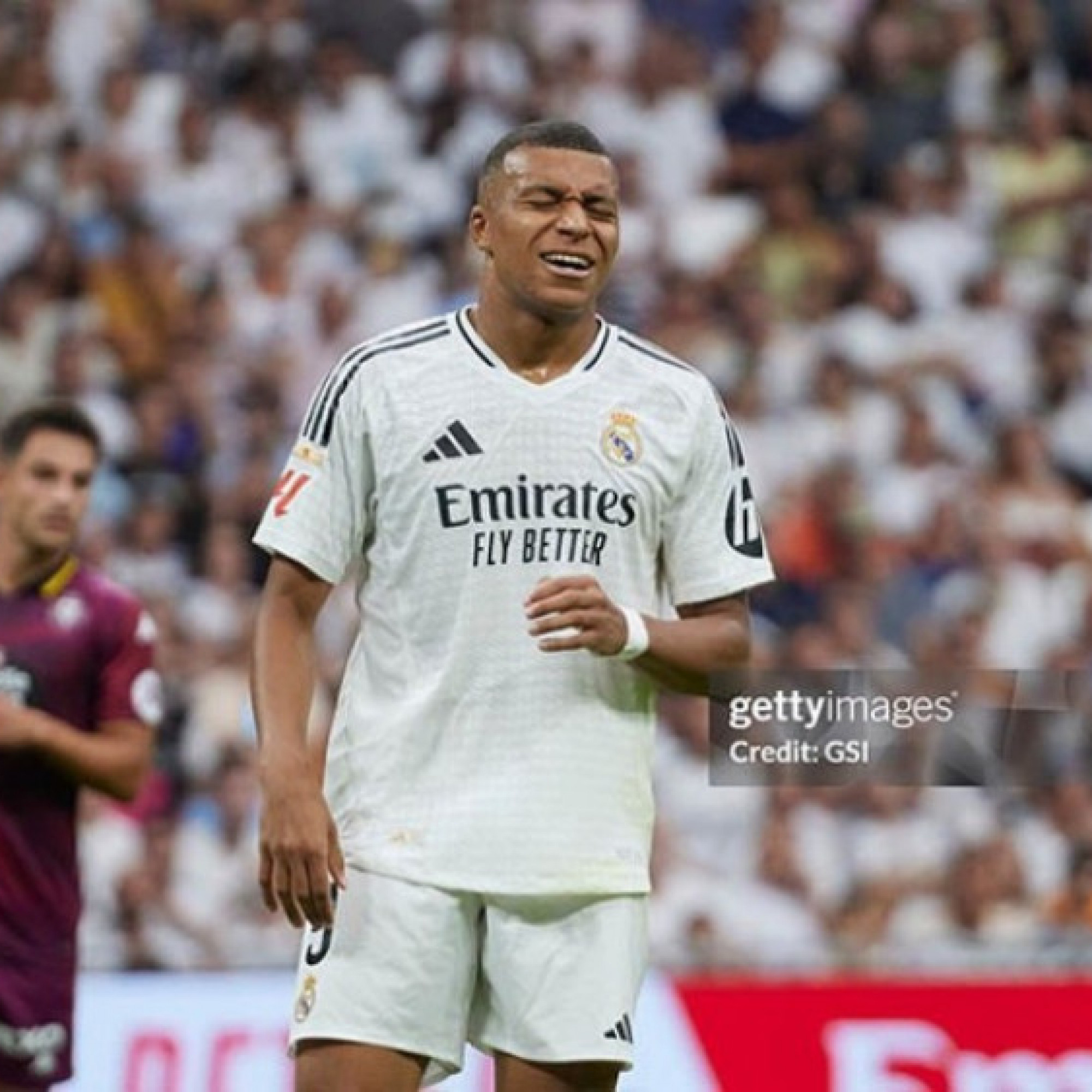 Mbappe chỉ ghi 4 bàn trong 16 trận, phong độ đáng lo cho Real Madrid