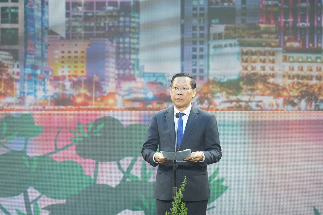 gala 'dem viet nam': loi chao an tuong cua ite hcmc 2024 - 1