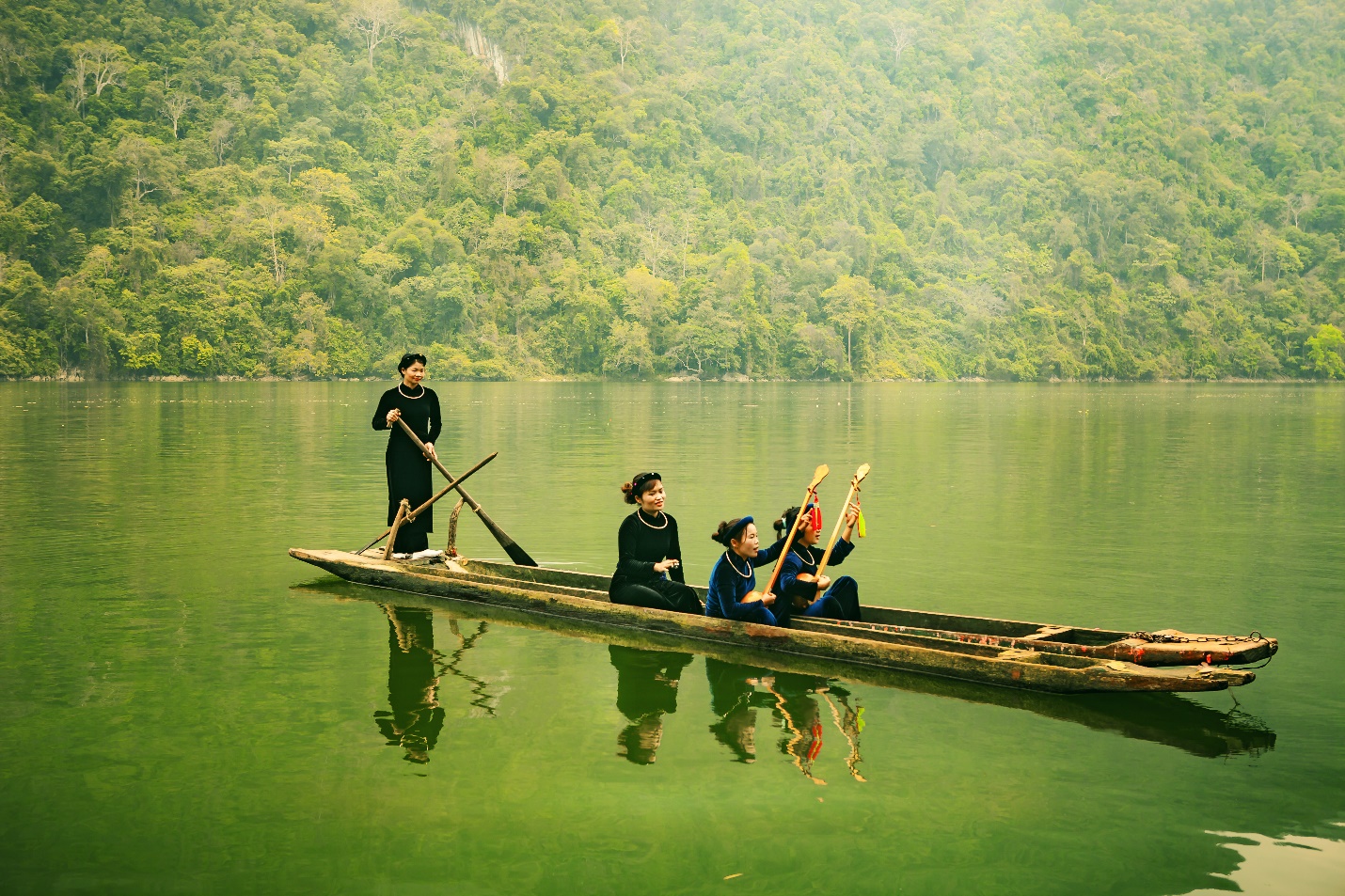 phat trien du lich ho ba be: de 'vien ngoc xanh' toa sang dung tam - 12