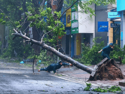 Chuyển động - Hình ảnh tan hoang sau bão Yagi