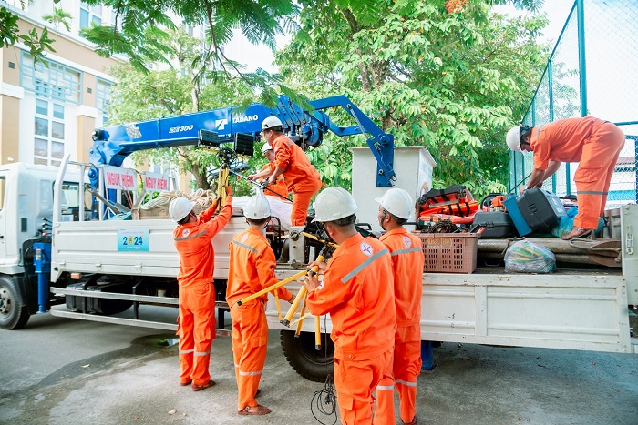 Gói bánh, làm muối sả gửi đồng bào miền Bắc bị ảnh hưởng bởi cơn bão số 3 - 5