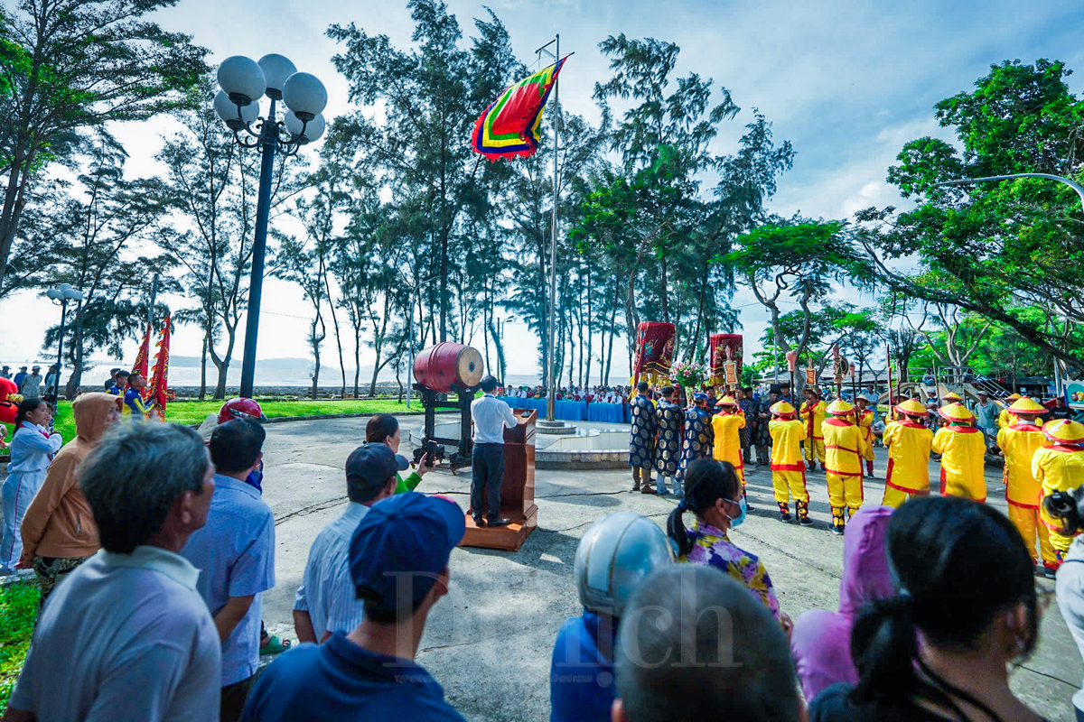 Long trọng nghi thức thượng Đại kỳ tung bay trên nền trời Cần Thạnh - 10