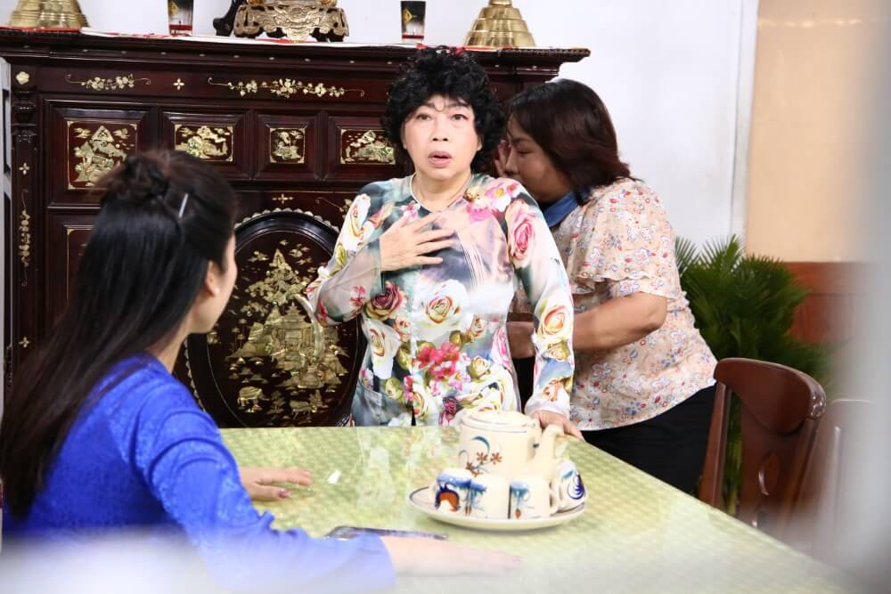 Sitcom Làm Giàu Cùng Cô Tư kể chuyện phụ nữ kiểm soát tài chính gia đình - 1