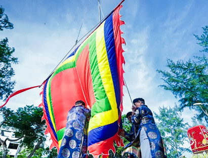 Lễ hội - Long trọng nghi thức thượng Đại kỳ tung bay trên nền trời Cần Thạnh