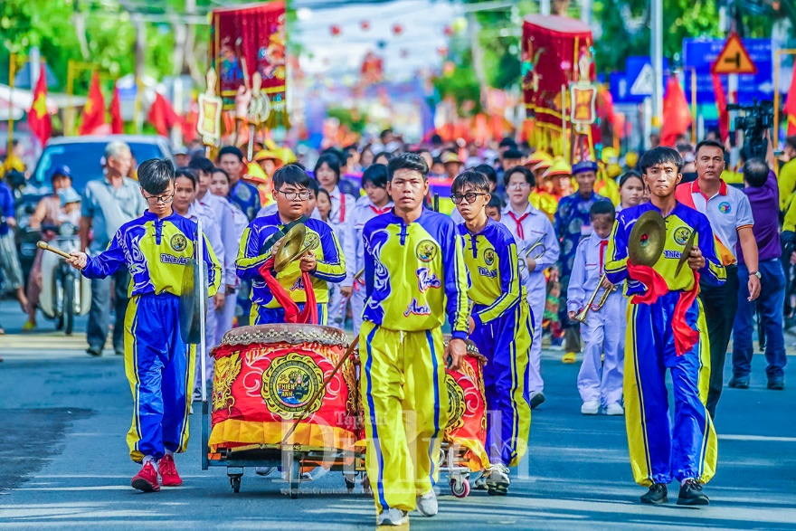 Long trọng nghi thức thượng Đại kỳ tung bay trên nền trời Cần Thạnh - 5