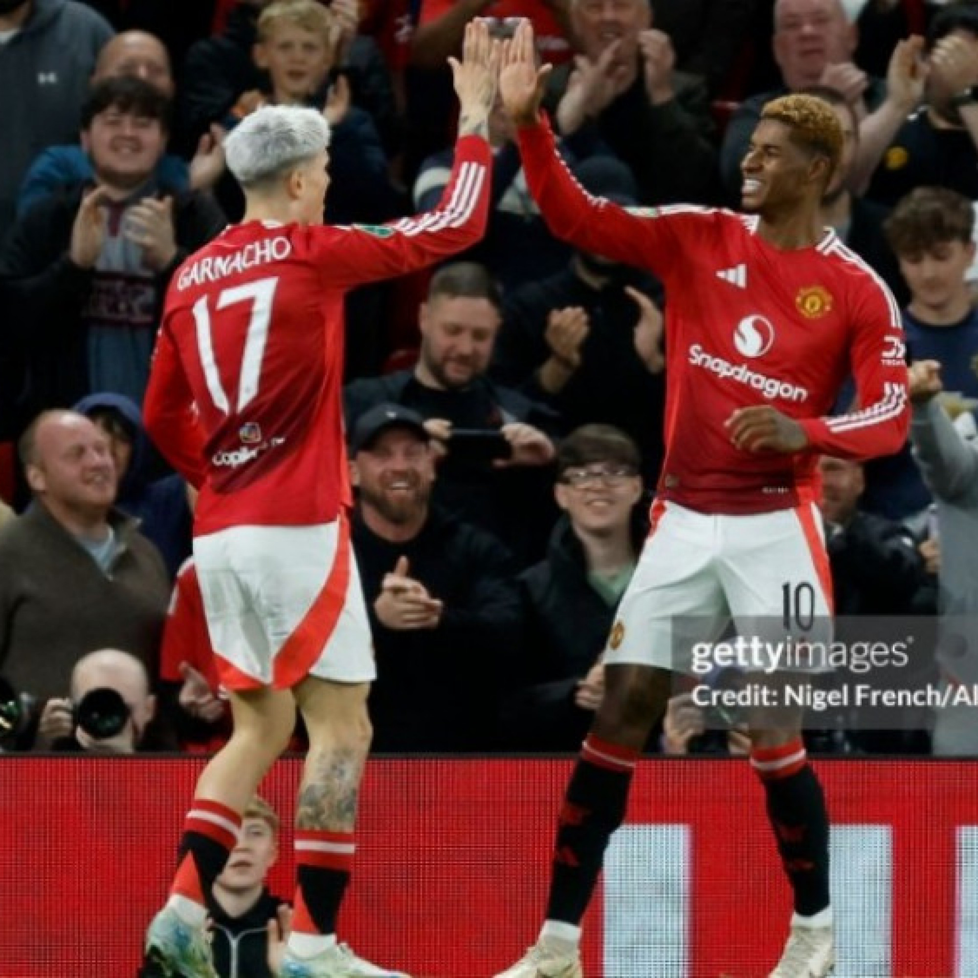  - Video bóng đá MU - Barnsley: Rashford - Garnacho rực sáng, mãn nhãn 7 bàn (Leauge Cup)