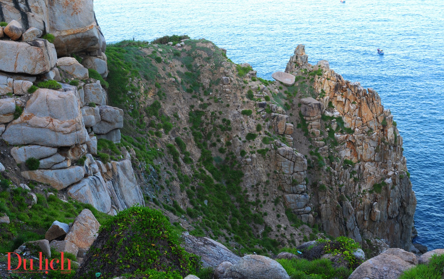 phu yen uu tien phat trien du lich ket hop voi nghi duong, sinh thai - 9