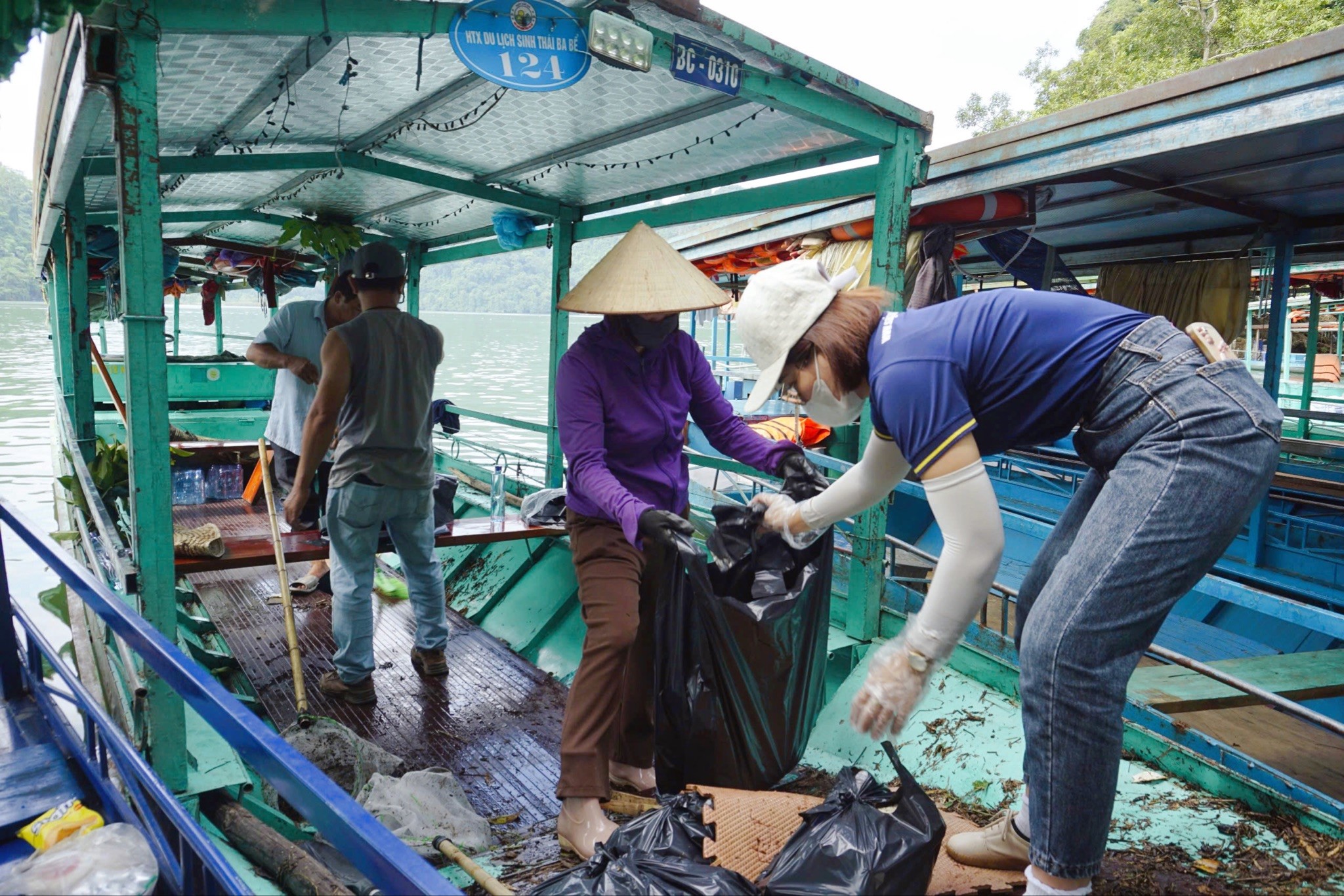 'Nàng thơ' Ba Bể đã đẹp trở lại sau bão - 2