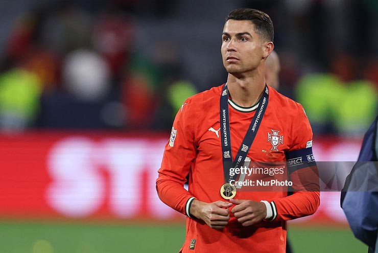 Tin mới nhất bóng đá sáng 1/7: Ronaldo bị cảnh báo World Cup 2026 "kết thúc trong nước mắt” - 1