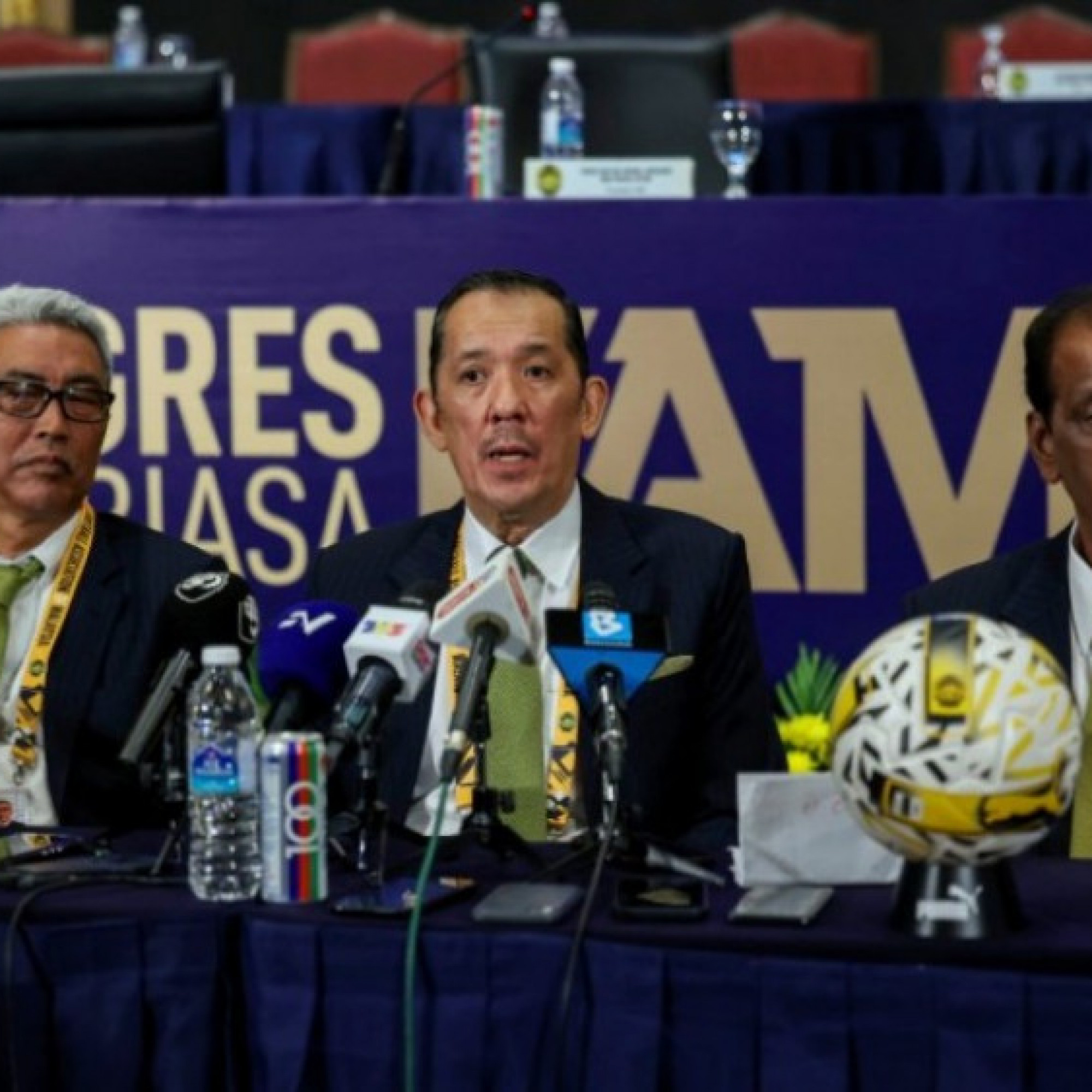  - Tin đồn Malaysia bị phạt ở trận thắng Việt Nam 4-0, "ông trùm" phản pháo gay gắt