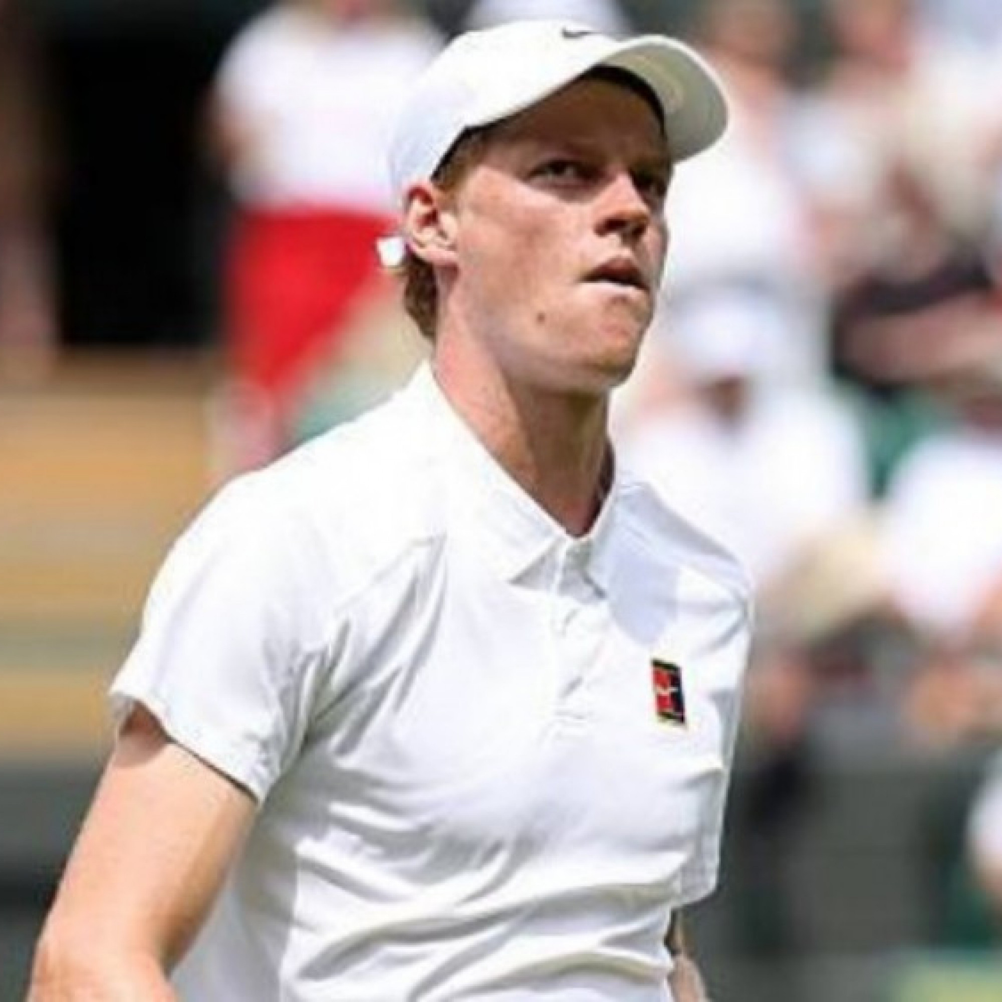  - Video tennis Sinner - Nardi: Bước ngoặt cuối set 1 (Wimbledon)