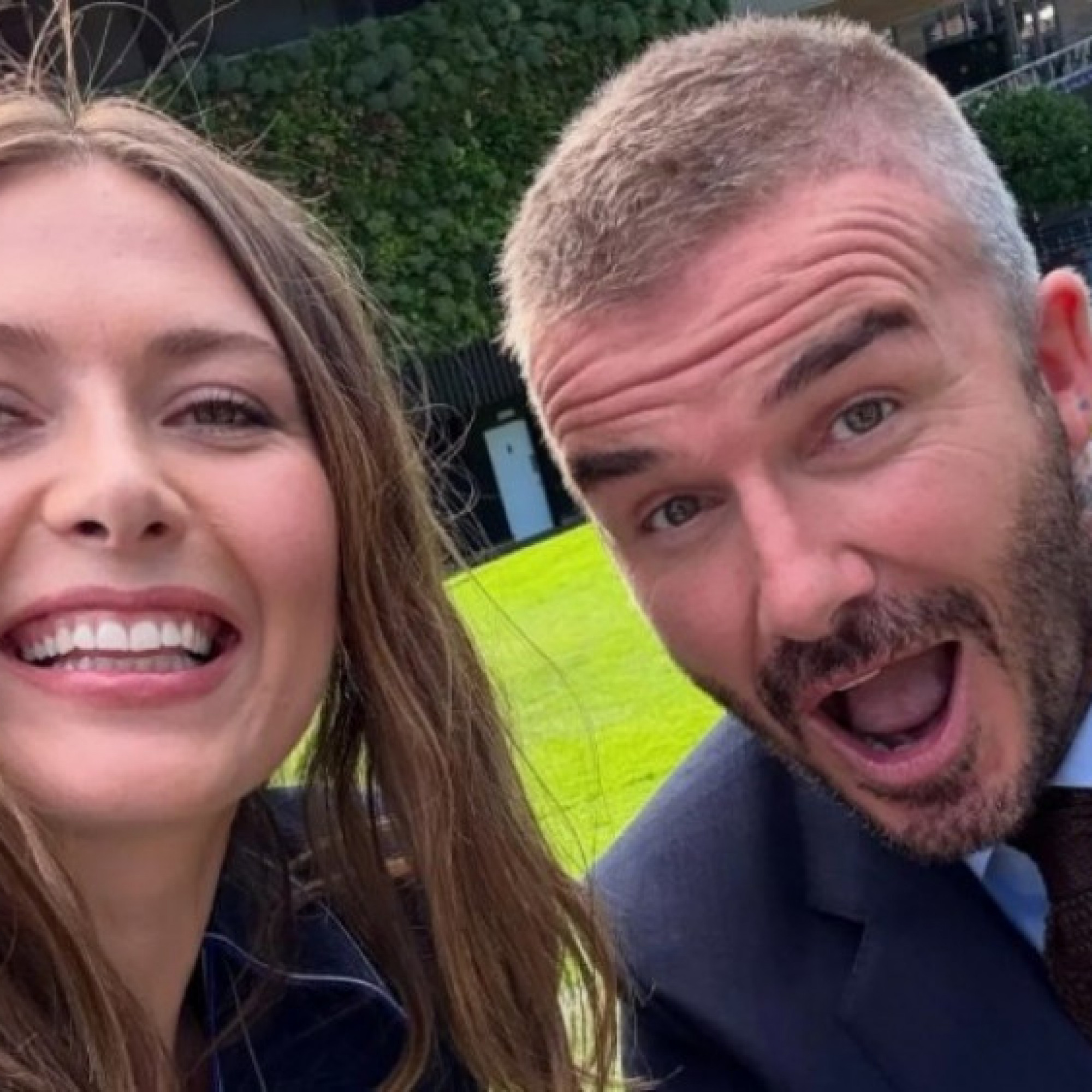  - Beckham và Sharapova hội ngộ, VĐV khóc nức nở vì thua "trắng" ở Wimbledon