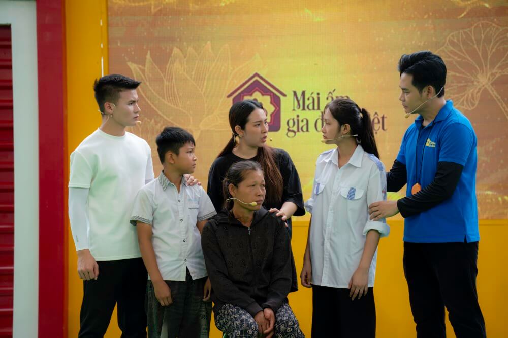 Dương Hồng Phúc, Bảo Trâm Idol nghẹn ngào trước người mẹ nghị lực, vừa chạy thận vừa nuôi 2 con mồ côi - 7
