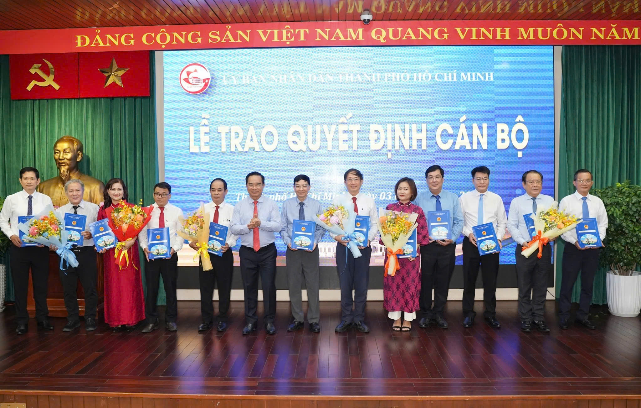 Bổ nhiệm lãnh đạo Tạp chí Du lịch TP.HCM cùng 9 cơ quan báo chí thuộc UBND TP.HCM - 3