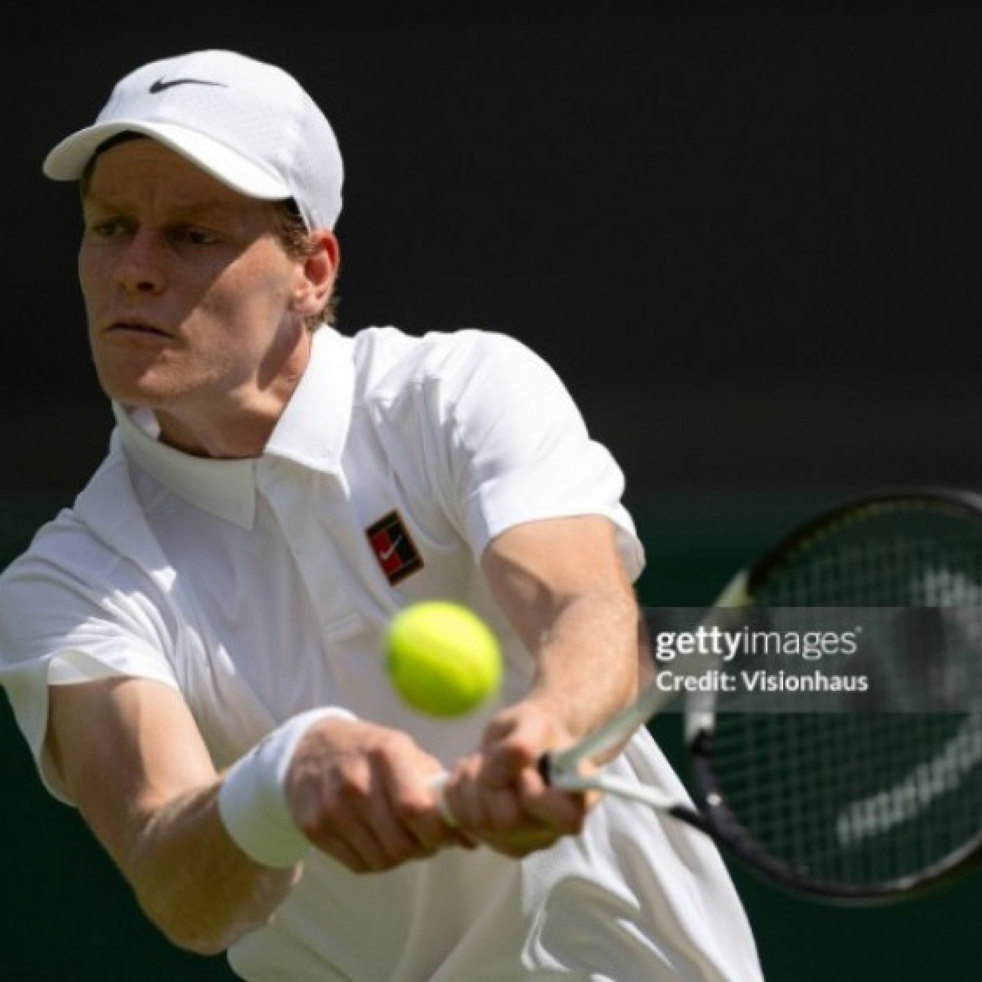  - Video tennis Sinner - Vukic: Số 1 thế giới thị uy sức mạnh (Wimbledon)