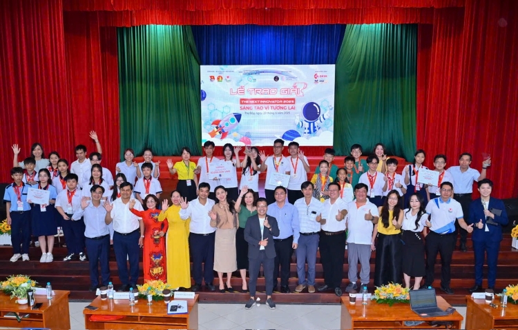 DKSH tiếp tục đồng hành với “The Next Innovator 2025” - 1