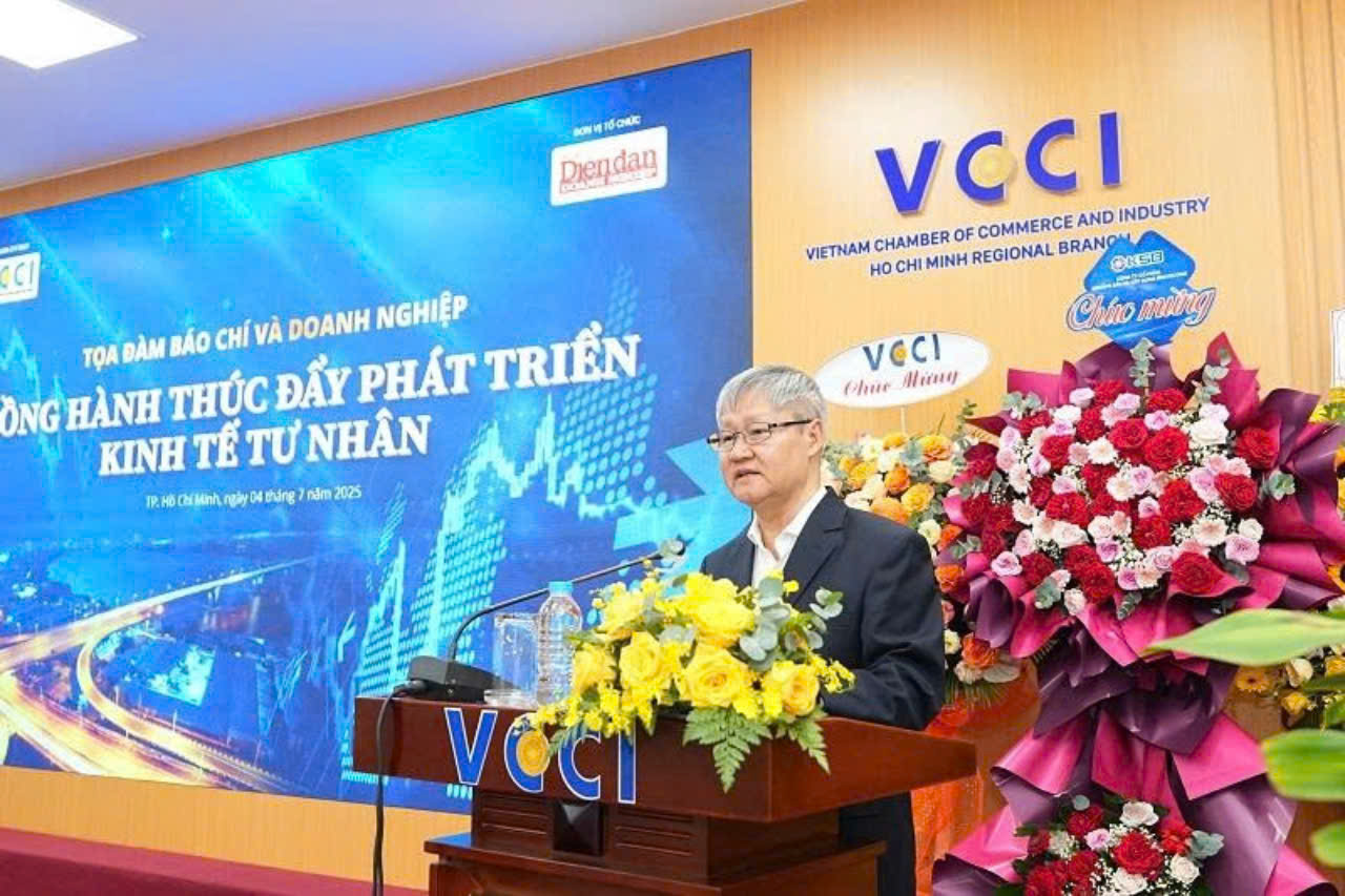 Báo chí, cầu nối giúp thúc đẩy kinh tế tư nhân phát triển - 2