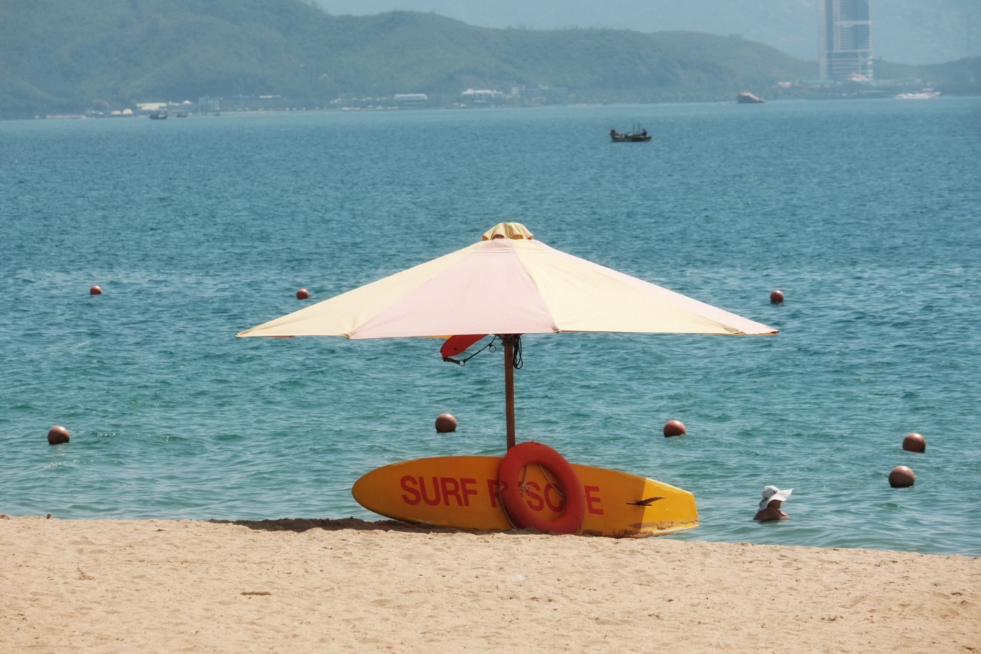 Du khách bày cách khám phá Nha Trang trong 5 ngày - 3