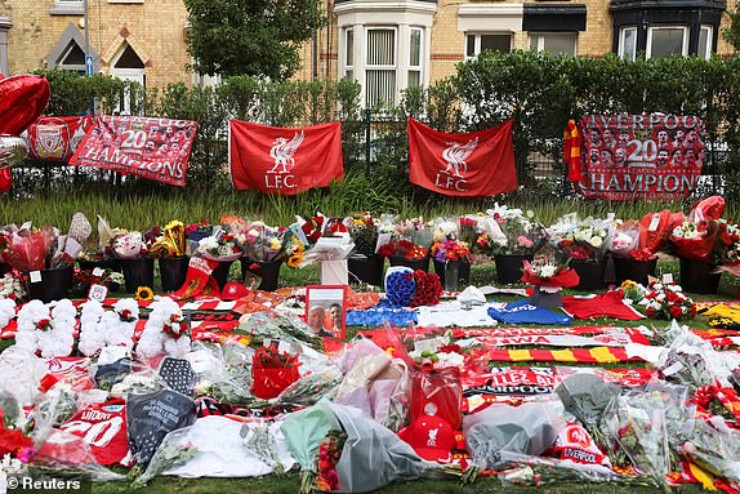 Tang lễ Diogo Jota diễn ra hôm nay: Tổ chức ở Bồ Đào Nha, fan Liverpool tri ân ở Anfield - 3