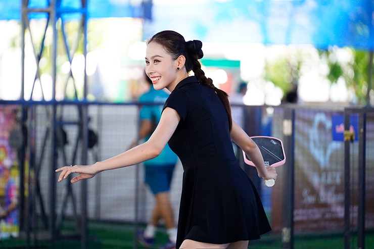 Á hậu Ngọc Hằng, kỳ thủ 15 tuổi gây chú ý ngày mở màn giải Pickleball Việt Nam 2025 - 9