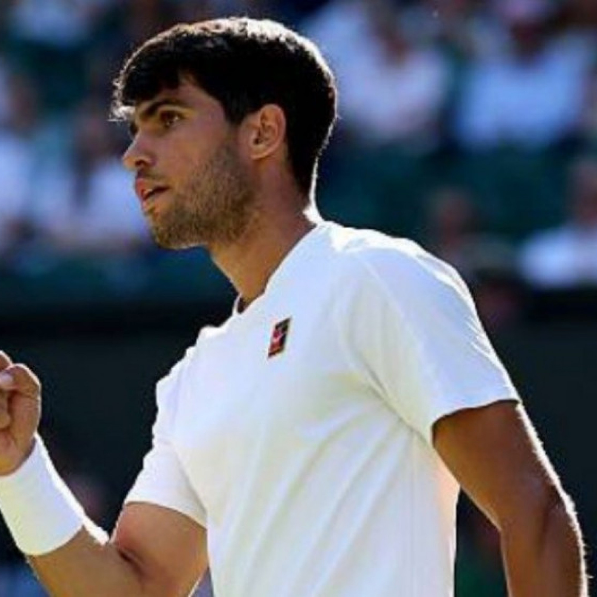  - Video tennis Struff - Alcaraz: Thua ngược ngỡ ngàng trong set 2 (Wimbledon)