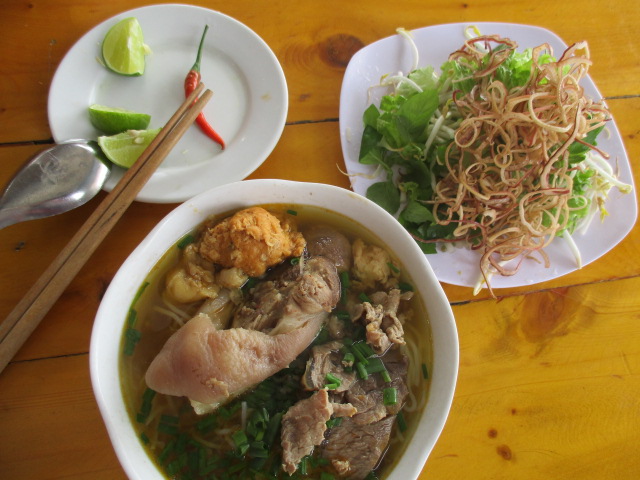 Nhớ thương tô bún bò Huế - 4