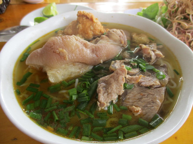 Nhớ thương tô bún bò Huế - 1