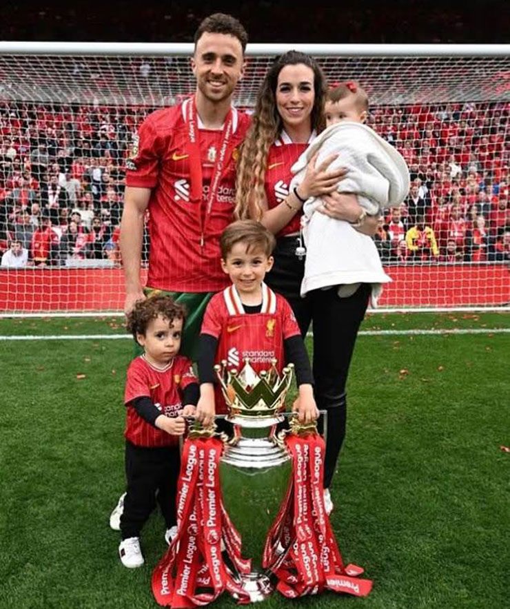 Liverpool trả đủ 504 tỷ đồng tiền lương cho Jota, hành động nhân văn với tiền đạo xấu số - 1