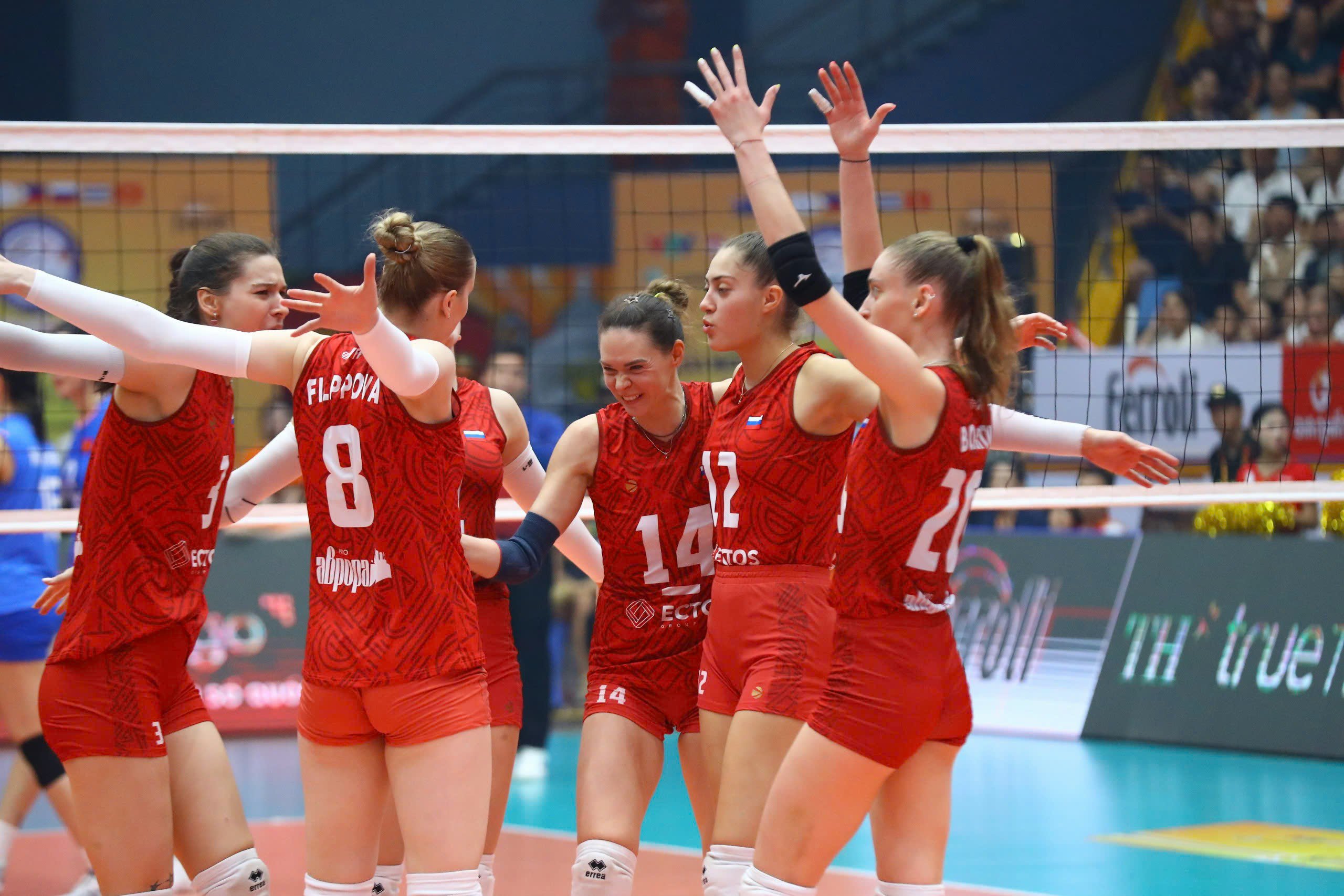 Kết quả bóng chuyền ĐT nữ Việt Nam - Korabelka: Rượt đuổi 5 set, kịch tính tới tận cùng (Chung kết VTV Cup) - 1