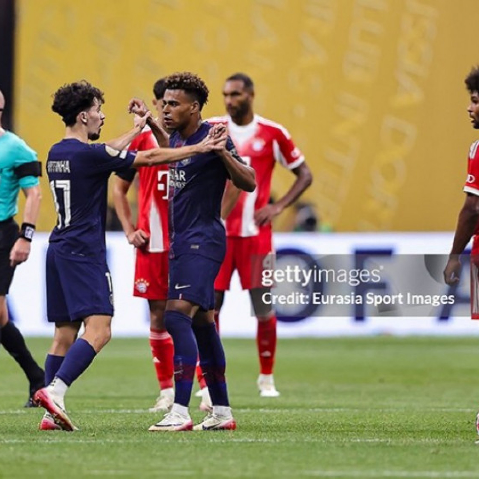  - Bình luận sau trận PSG - Bayern Munich: