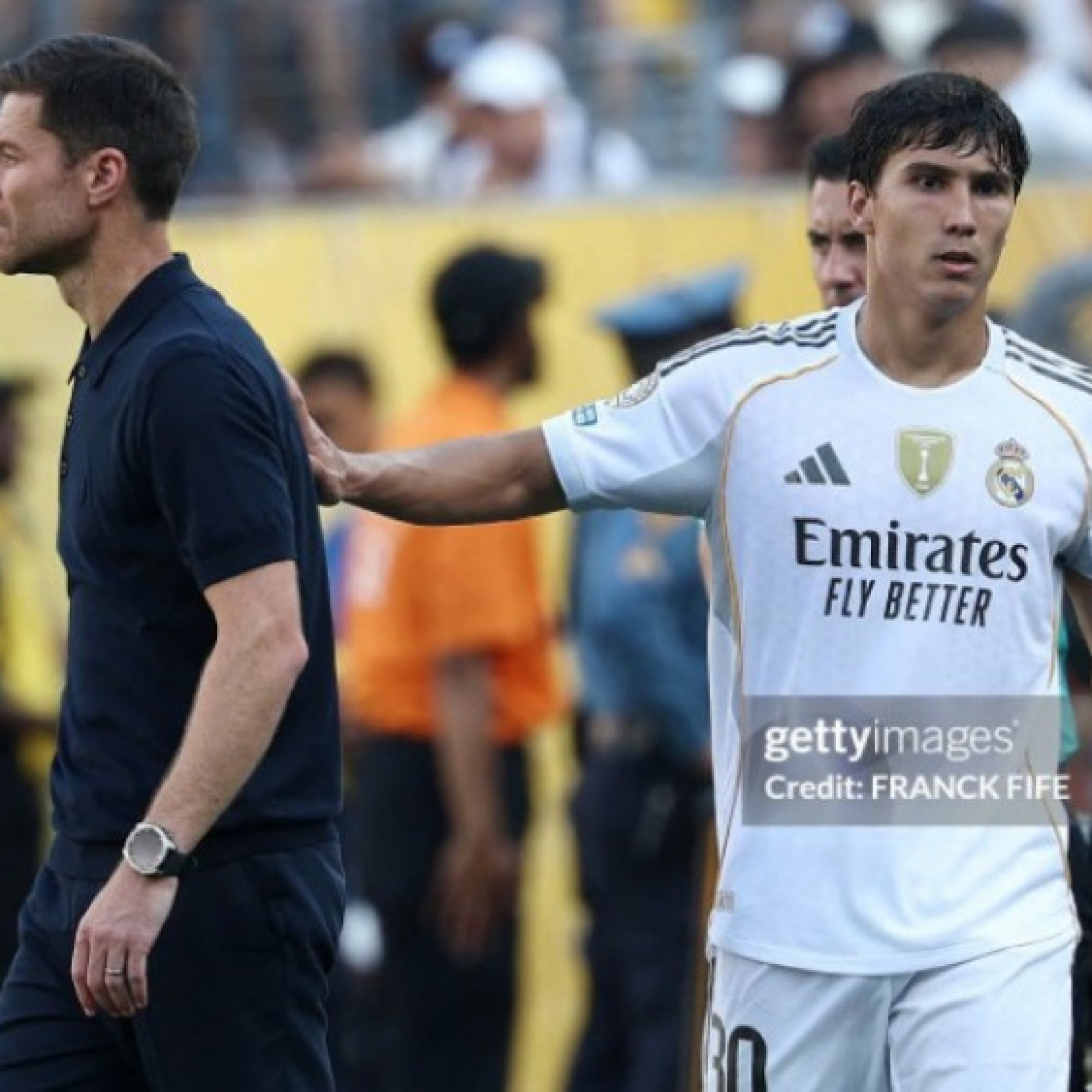  - HLV Alonso gửi chiến thư tới PSG, người hùng Real không ngán Vua Cúp C1