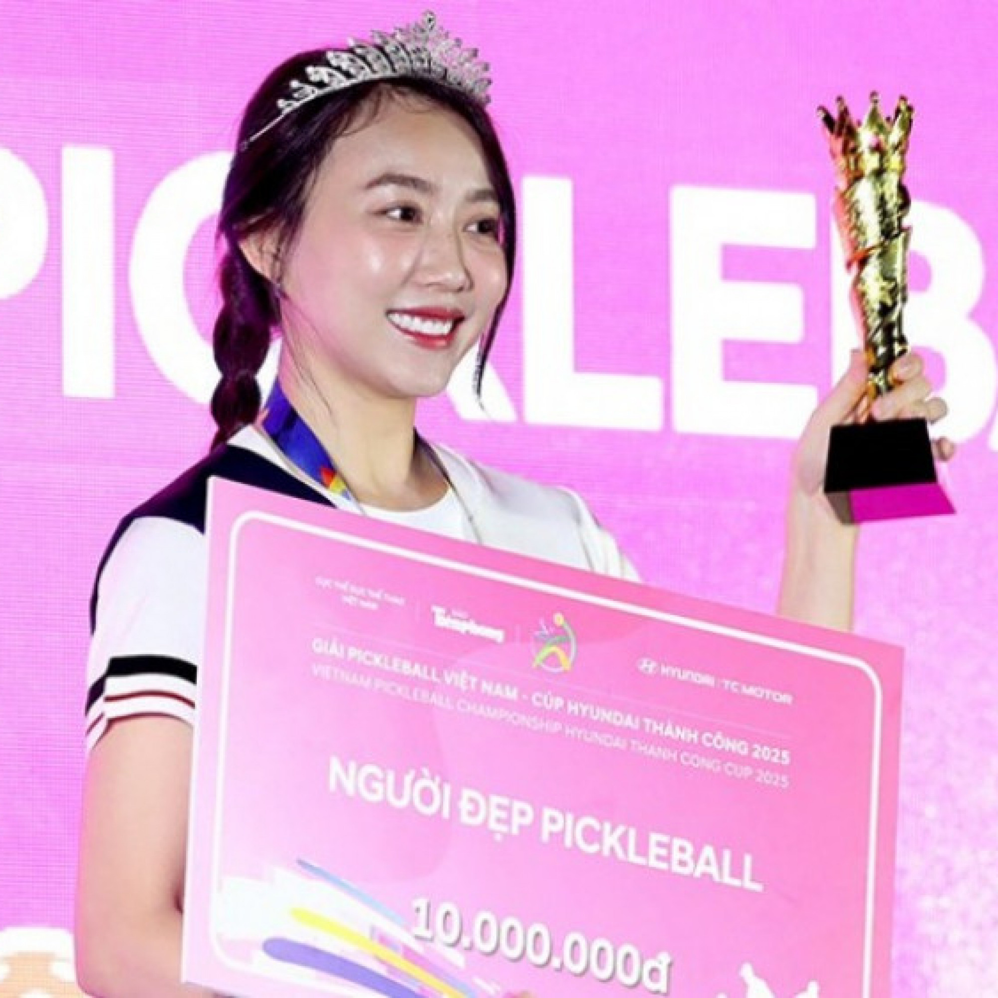  - Diễn viên Hồng Loan giành giải Người đẹp pickleball, tập 1 tháng đã có danh hiệu