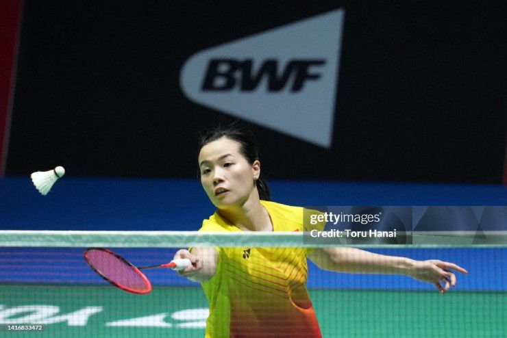 Hoa khôi cầu lông Thùy Linh 3 lần thoát hiểm, đoạt vé chung kết Canada Open - 1