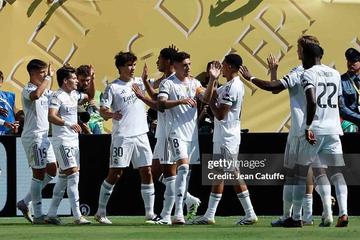 Tin mới nhất bóng đá sáng 8/7: Real Madrid đòi dời lịch trận mở màn La Liga 2025/26 - 1
