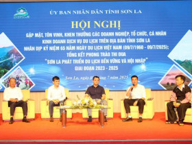  - Sơn La tổ chức gặp mặt và khen thưởng doanh nghiệp, cá nhân làm du lịch