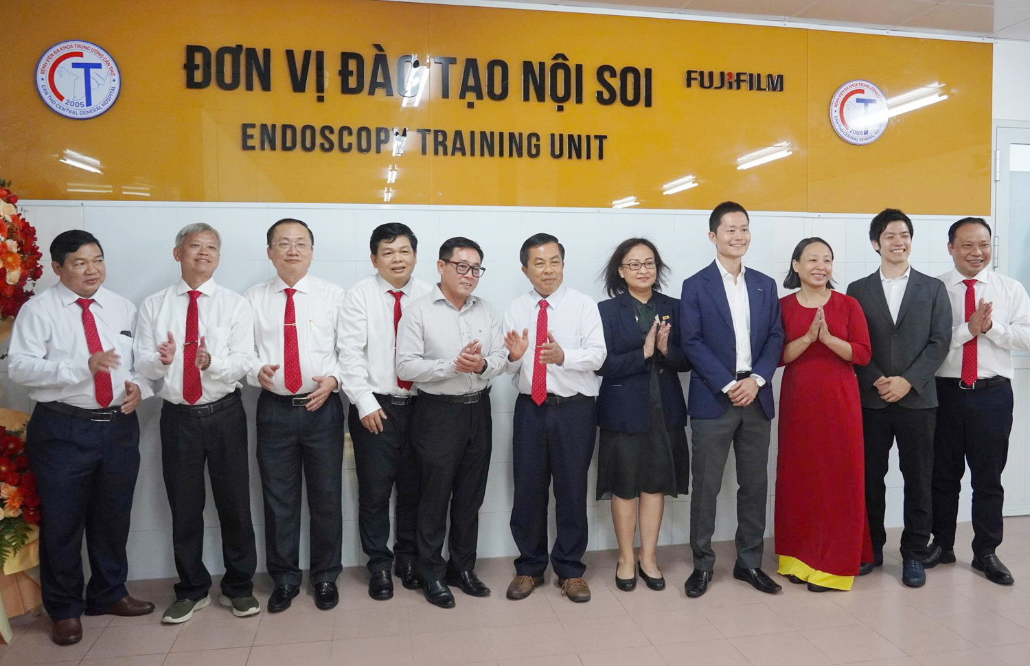 Bệnh viện Đa khoa Trung ương Cần Thơ triển khai hệ thống nội soi siêu âm đầu tiên tại miền Tây - 4