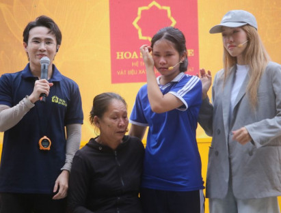  - Mái ấm gia đình Việt lập kỷ lục trao hơn 3,2 tỷ đồng cho các em nhỏ khi ghi hình tại Đà Nẵng