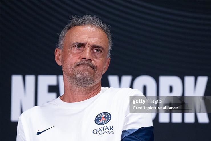 Enrique né tránh câu hỏi về Mbappe, Alonso & Real gặp sự cố trước đại chiến PSG - 1