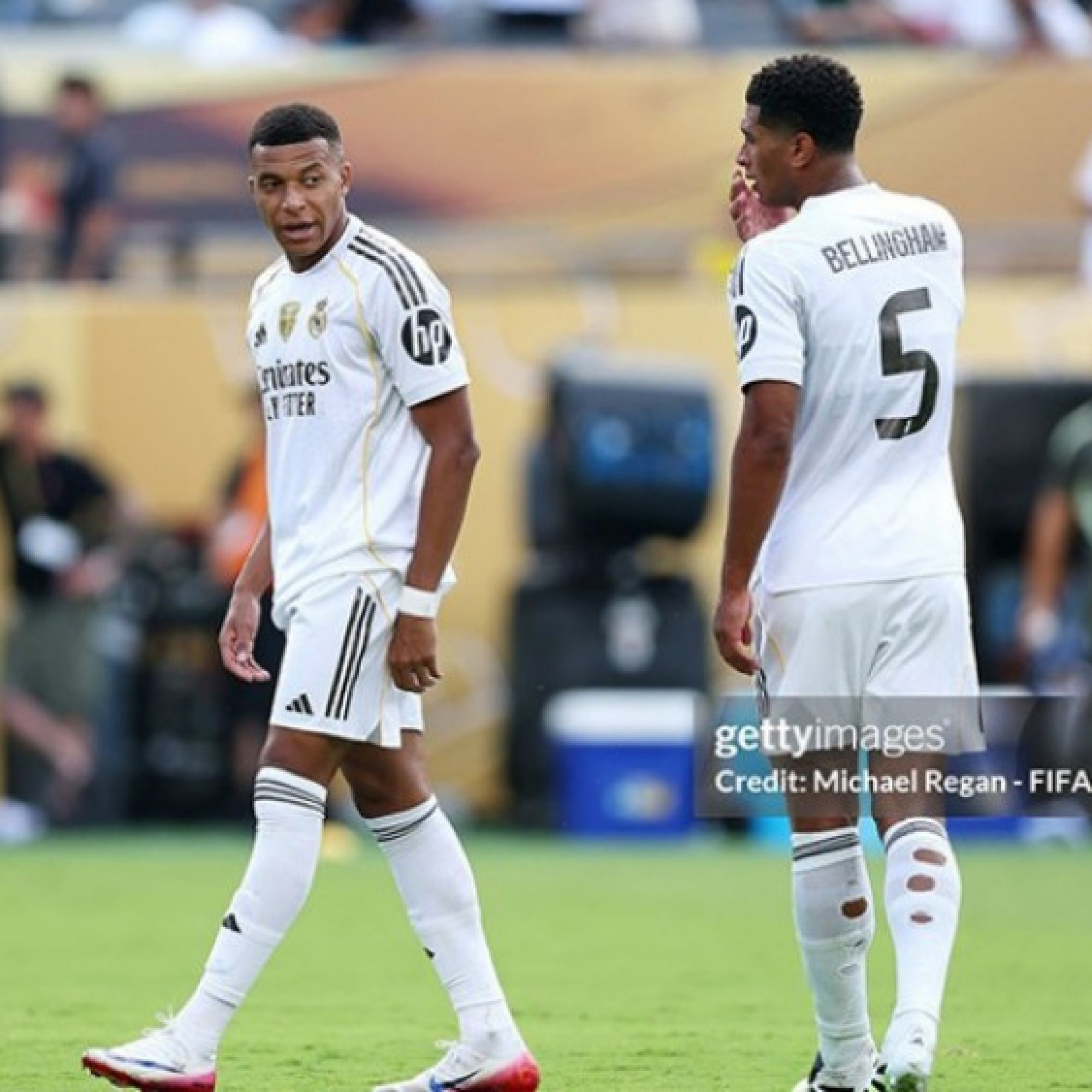  - PSG nghiền nát Real: Báo Tây Ban Nha tâm phục, báo Pháp xát muối Mbappe