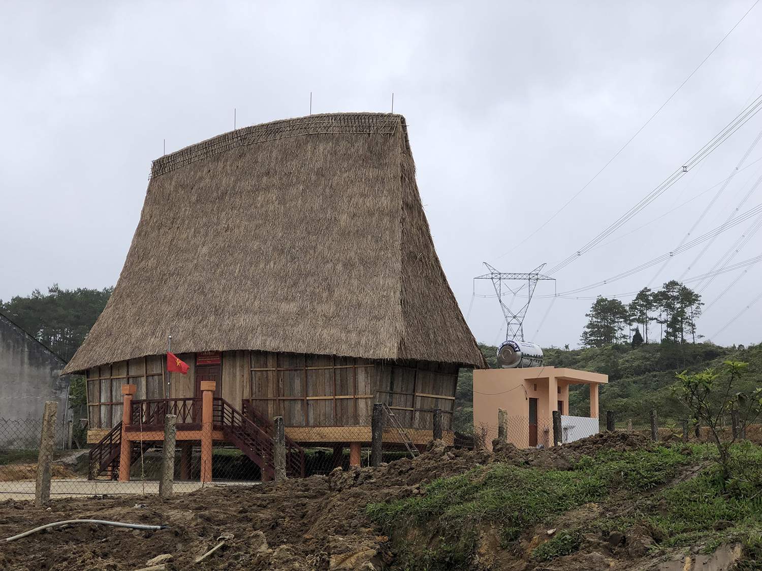 Ghé thăm làng Kon Leang, thưởng lãm nét đẹp bình dị của đại ngàn - 2