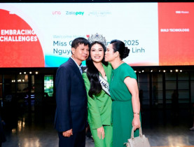  - Không chọn homecoming, Hoa hậu Phương Linh trở về công ty cũ, lan tỏa thông điệp dám khác biệt